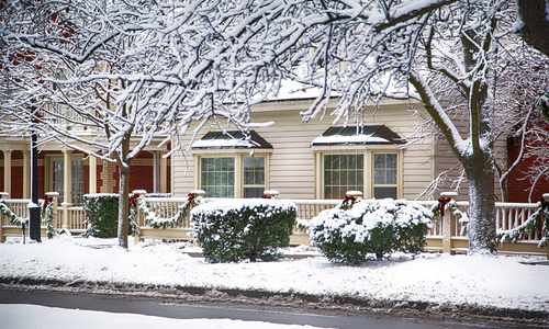 Snowing House on Queen Street in Niagara-on-the-Lake