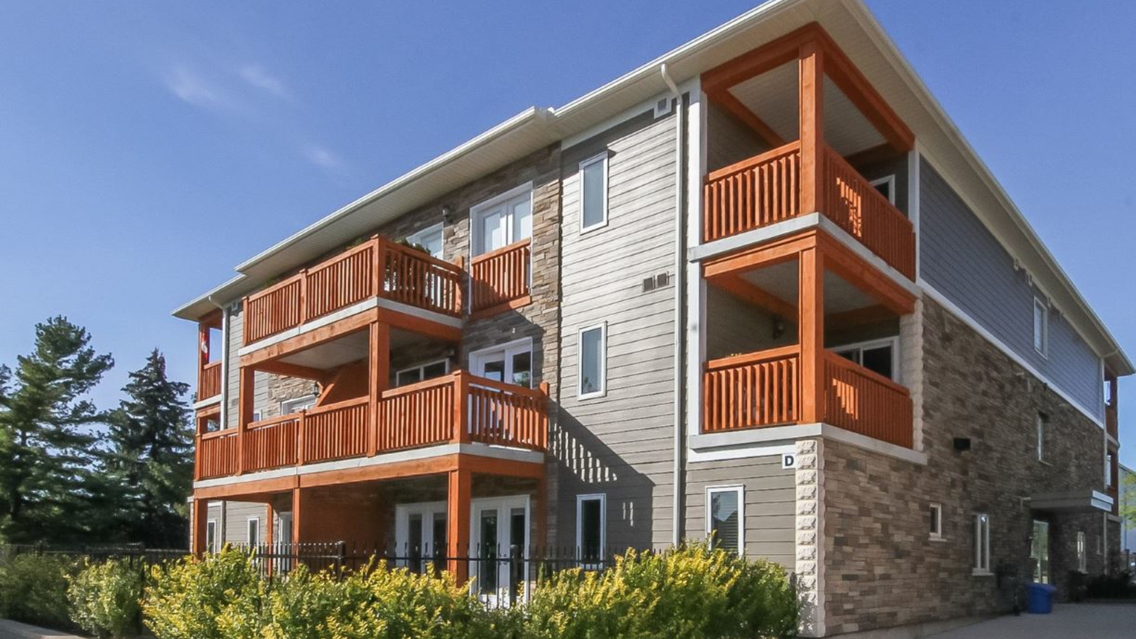 678 LINE 2 Road 310, Niagara on the Lake Our Listings Niagaraon