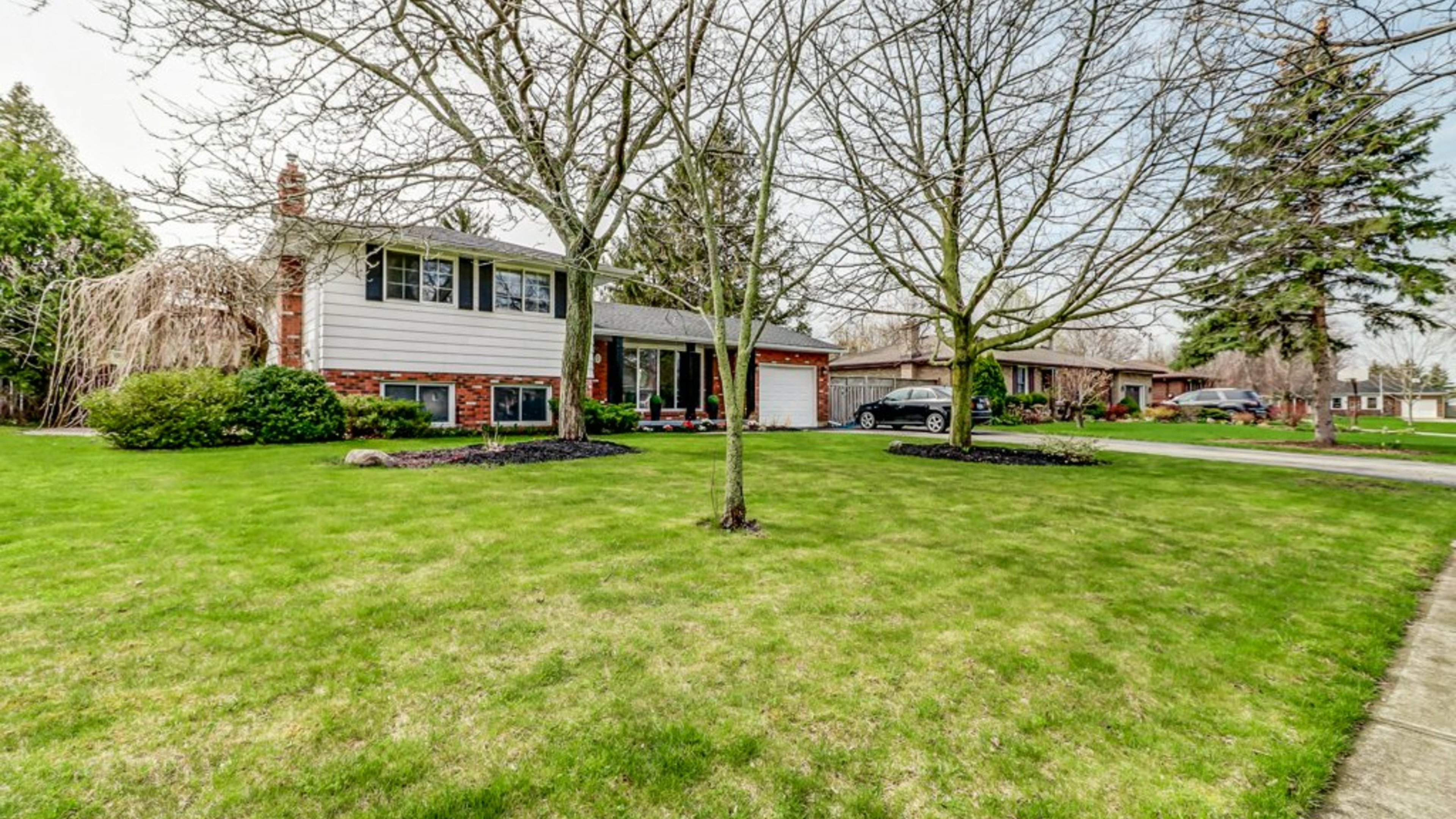 5 Upper Canada Drive, NiagaraontheLake Our Listings Niagaraon