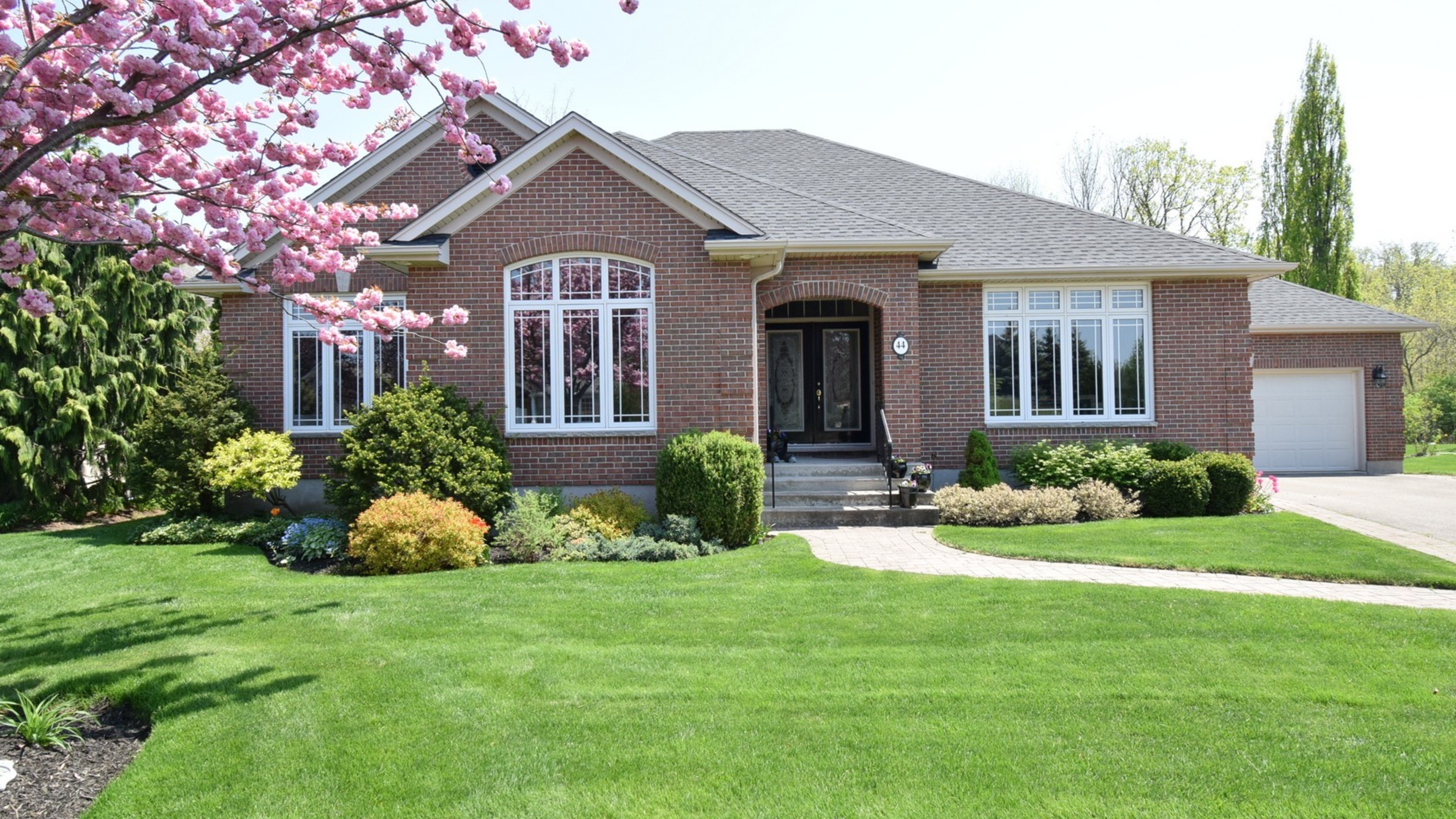 44 HARMONY Drive, NiagaraontheLake Our Listings Niagaraonthe