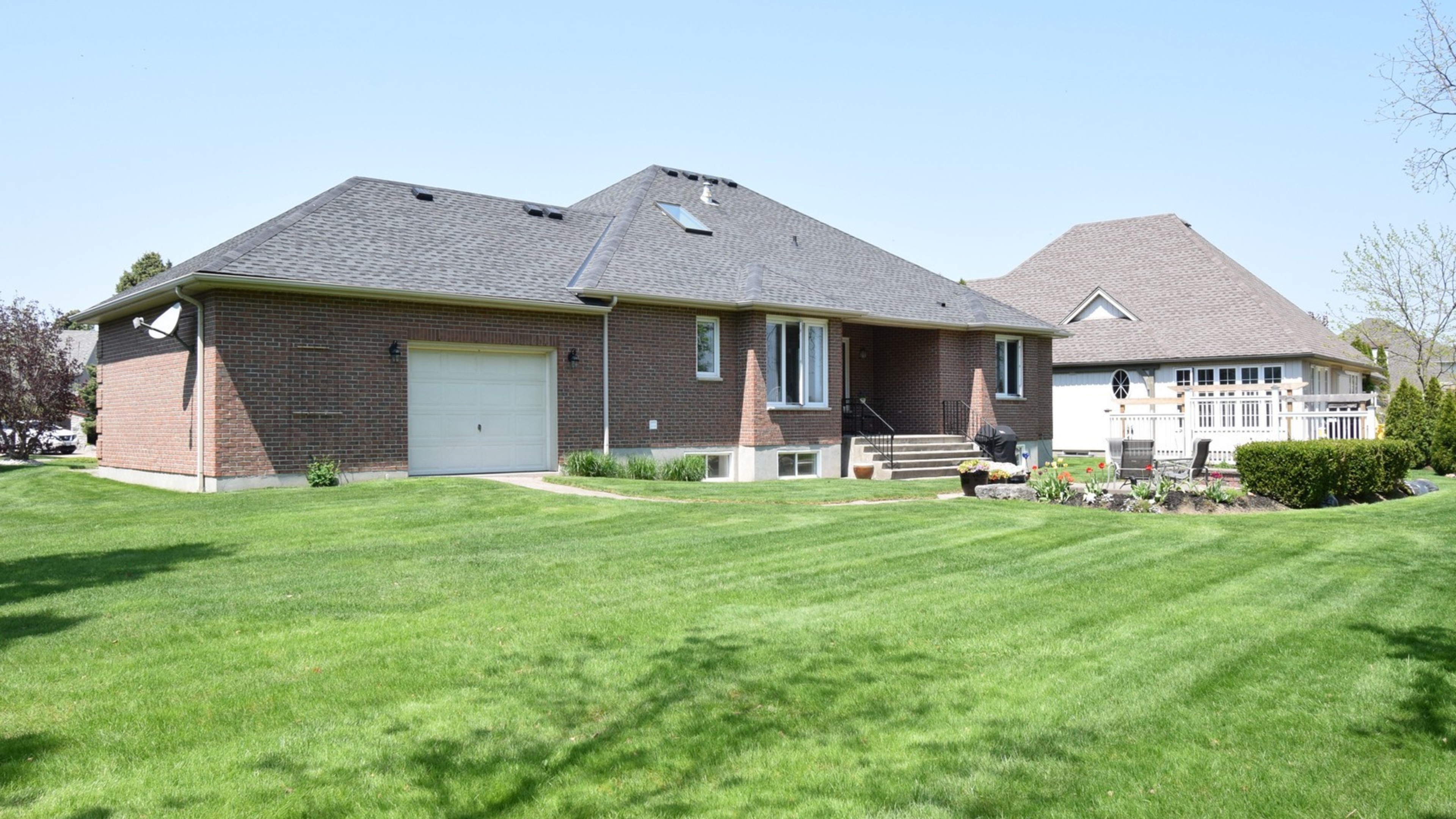 44 HARMONY Drive, NiagaraontheLake Our Listings Niagaraonthe