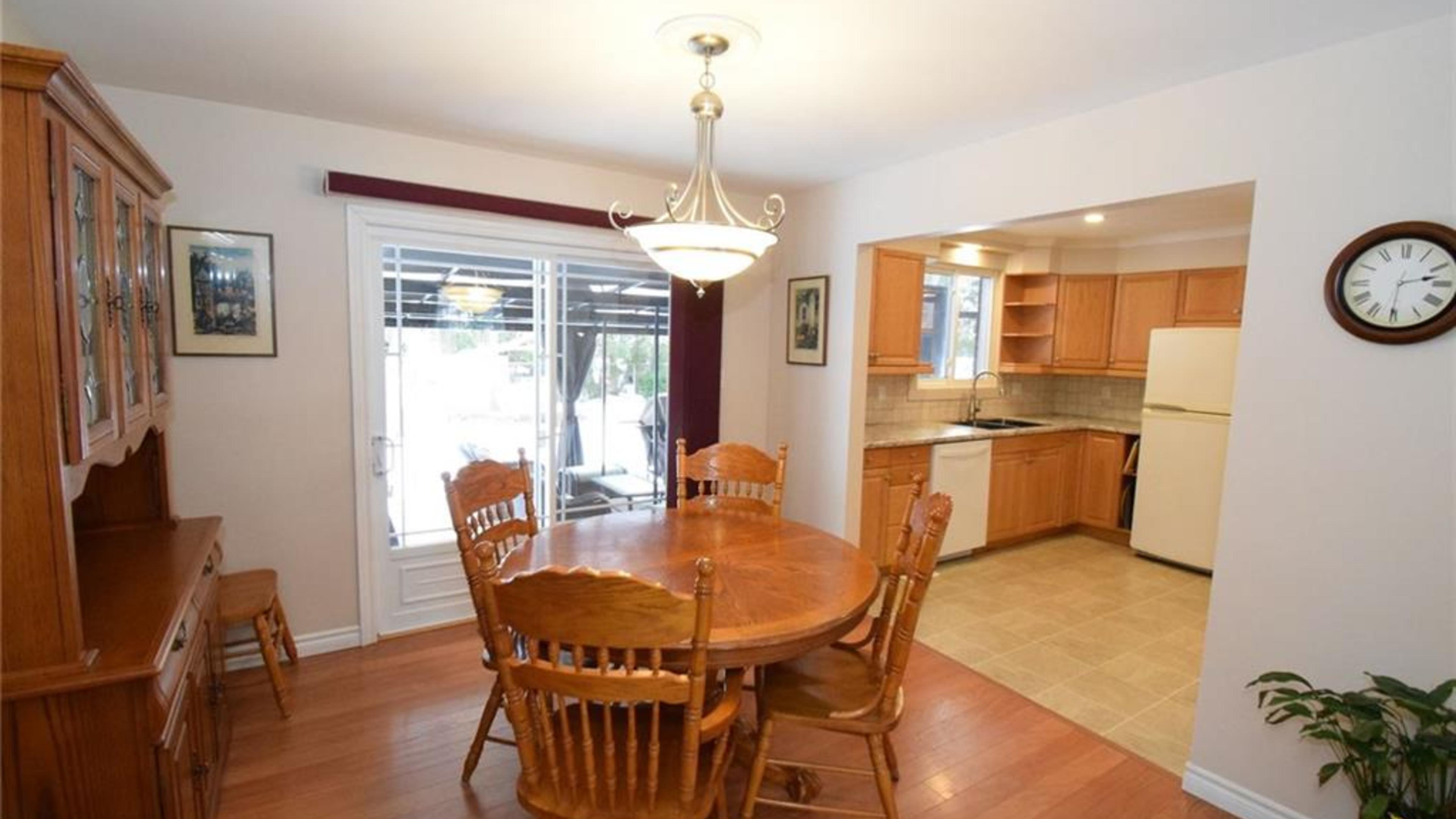 5 Loyalist Court, Niagara on the Lake Our Listings NiagaraontheLake Realty