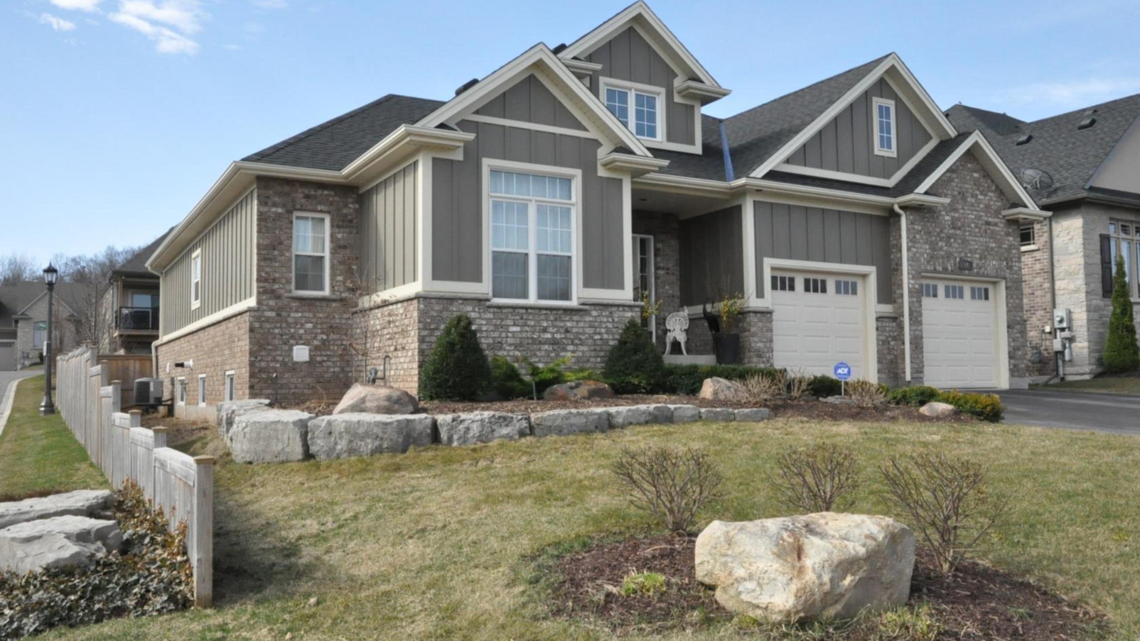 14 Creekside Drive, St. Davids Our Listings NiagaraontheLake Realty