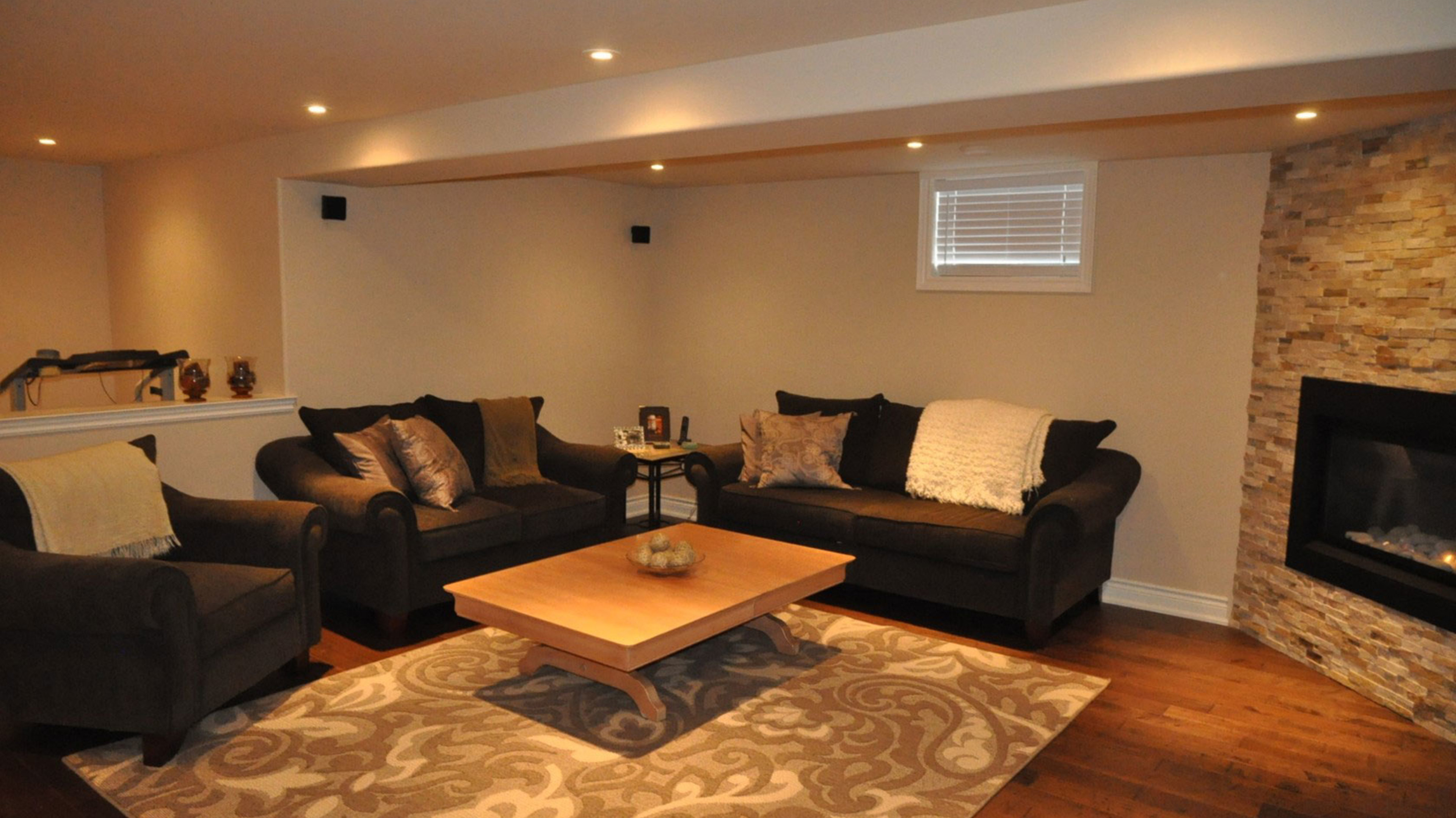 14 Creekside Drive, St. Davids Our Listings NiagaraontheLake Realty